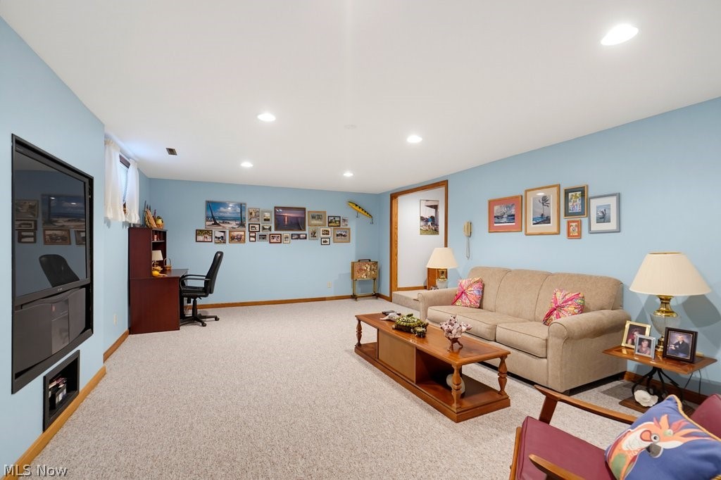 18079 Davis Road Dalton OH 44618