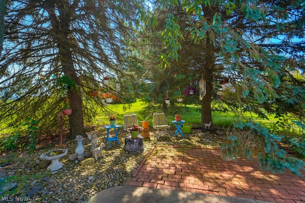 18079 Davis Road Dalton OH 44618