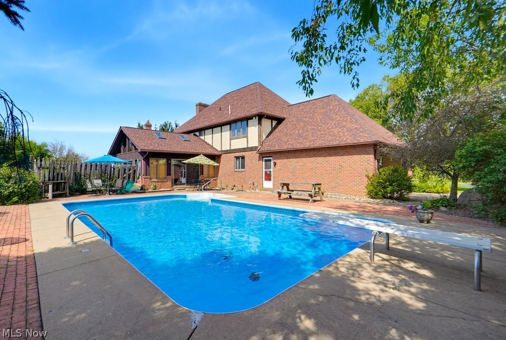 18079 Davis Road Dalton OH 44618