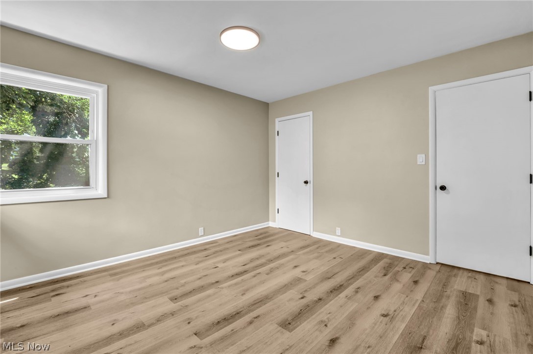 420 W Willowview Drive Akron OH 44319