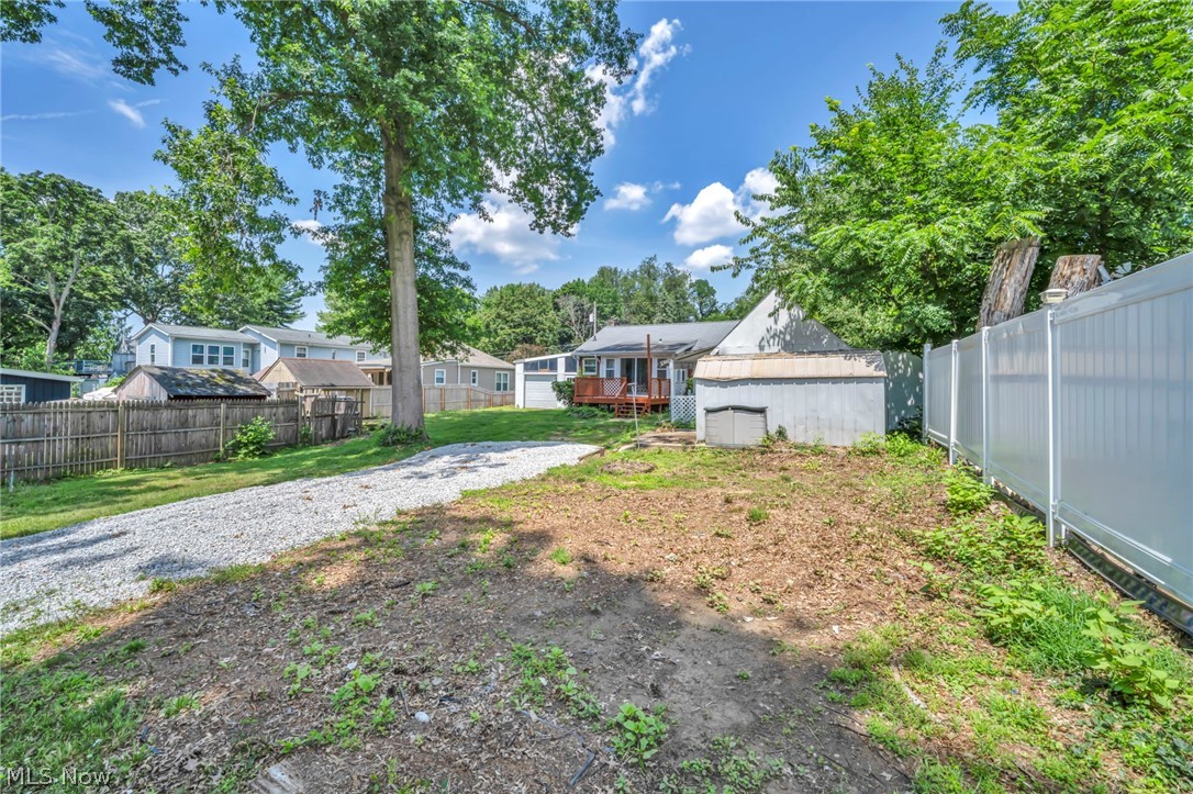 420 W Willowview Drive Akron OH 44319