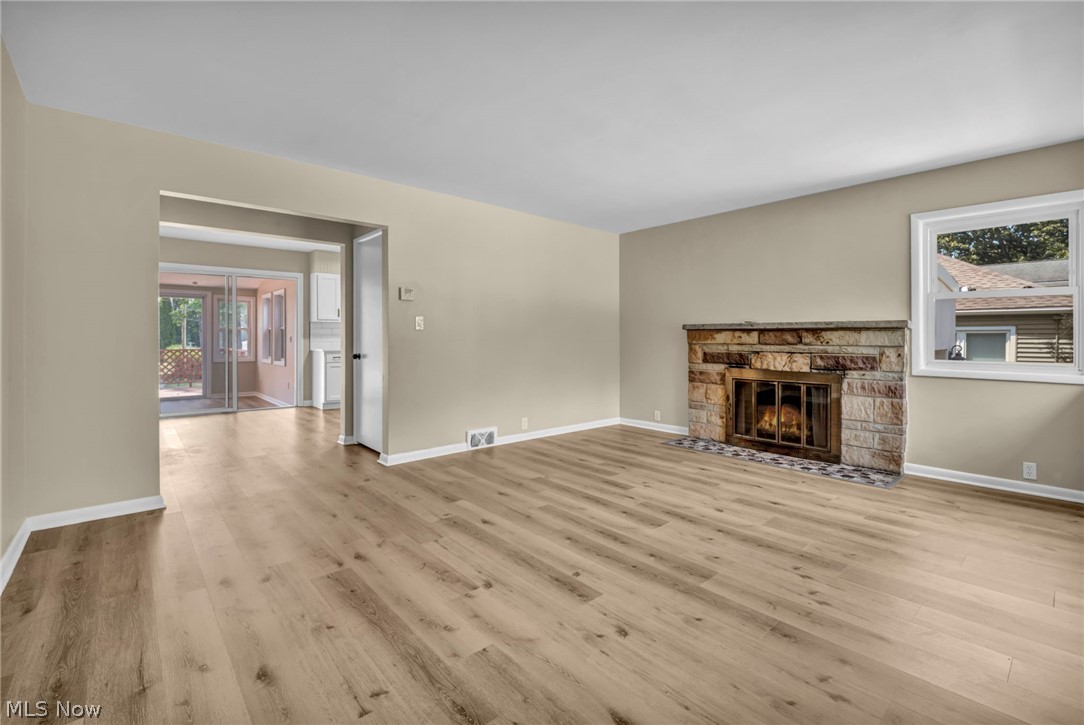 420 W Willowview Drive Akron OH 44319
