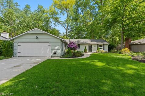 5923 Mills Creek Lane North Ridgeville OH 44039