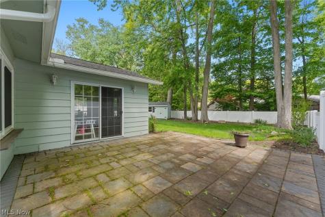5923 Mills Creek Lane North Ridgeville OH 44039