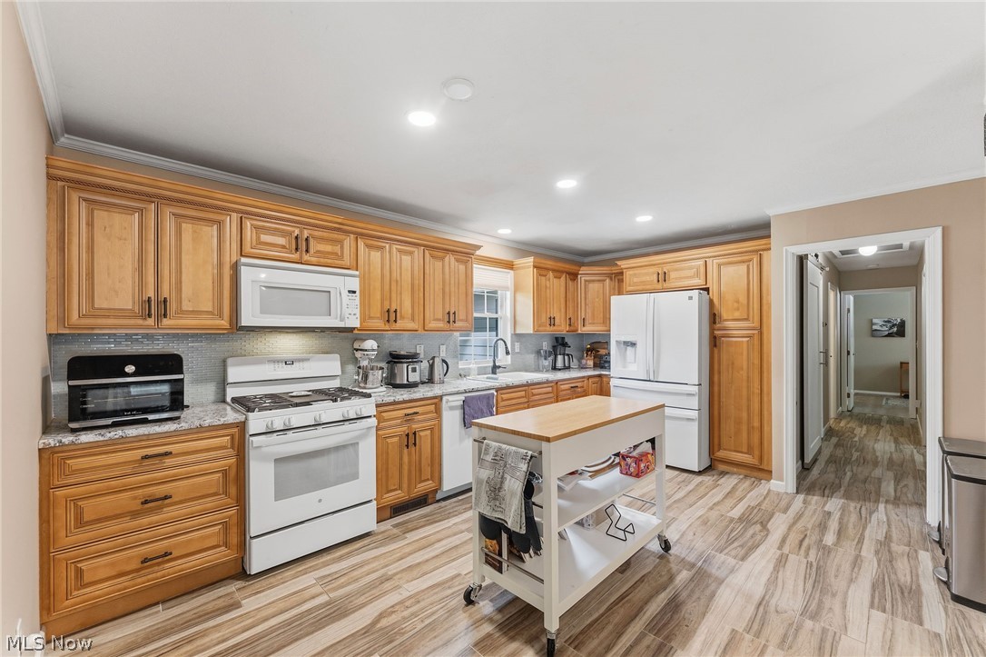 5923 Mills Creek Lane North Ridgeville OH 44039