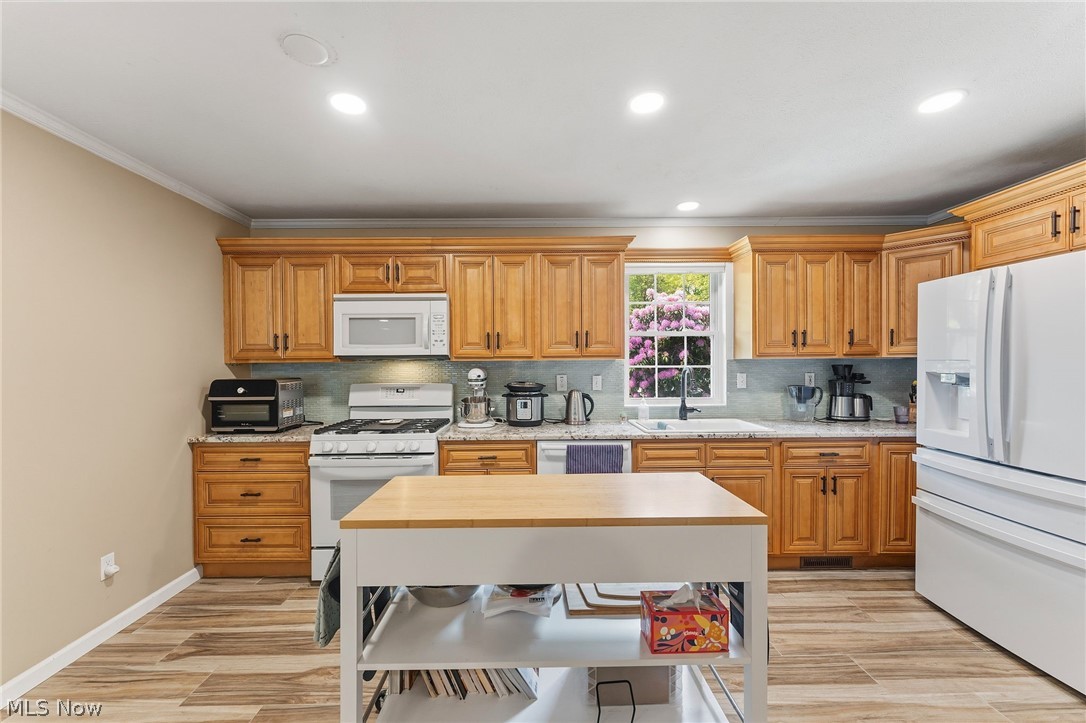 5923 Mills Creek Lane North Ridgeville OH 44039
