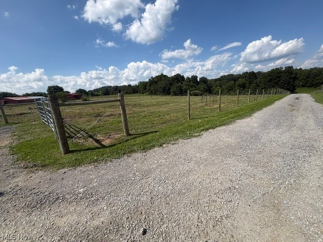 16167 Echo Valley Road Wellsville OH 43968