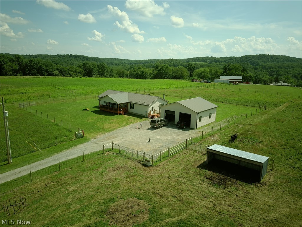 16167 Echo Valley Road Wellsville OH 43968