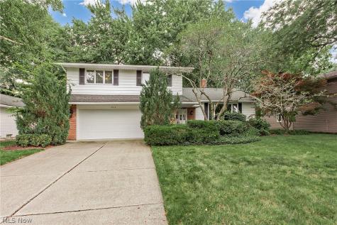 5512 Lansbury Lane Lyndhurst OH 44124