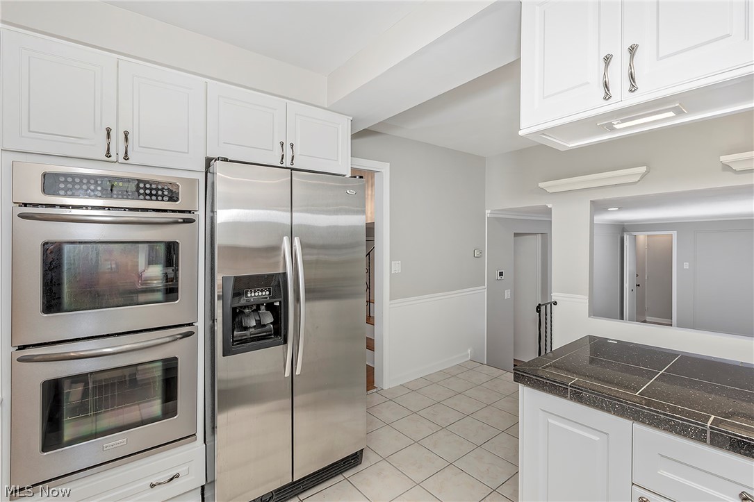 5512 Lansbury Lane Lyndhurst OH 44124
