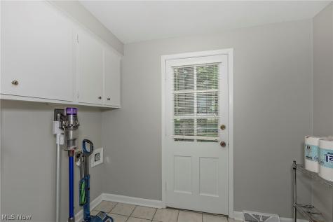 5512 Lansbury Lane Lyndhurst OH 44124