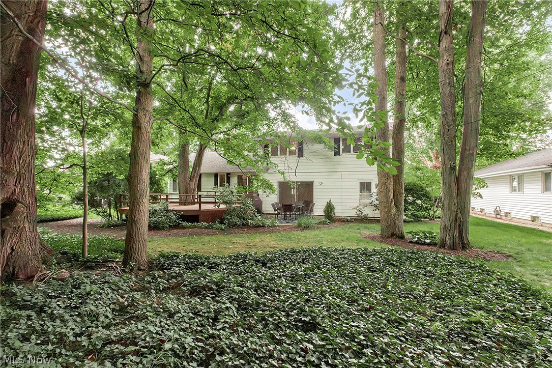 5512 Lansbury Lane Lyndhurst OH 44124
