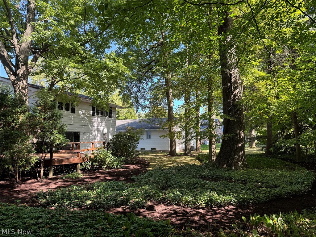 5512 Lansbury Lane Lyndhurst OH 44124