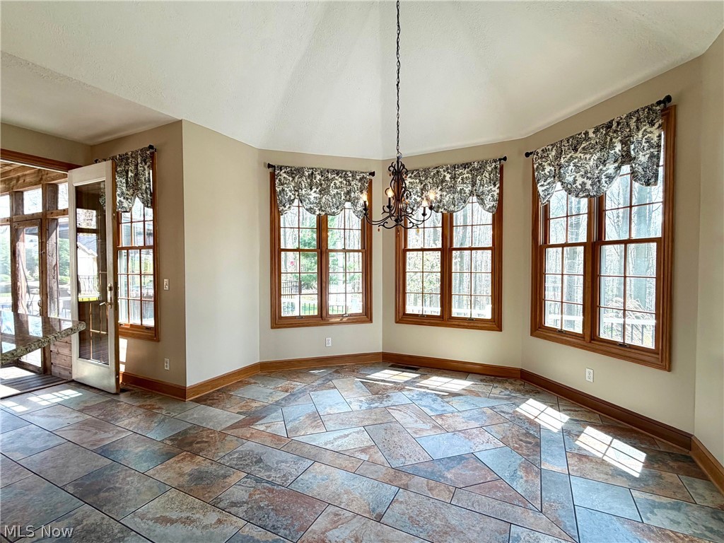 11625 Regent Park Drive Chardon OH 44024