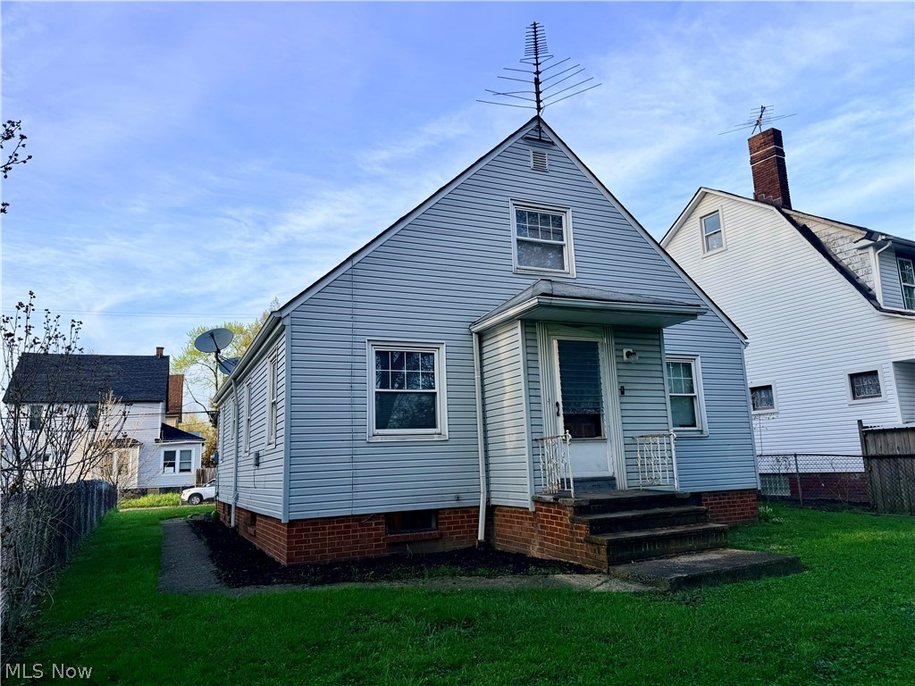 10506 Park Heights Road Cleveland OH 44104