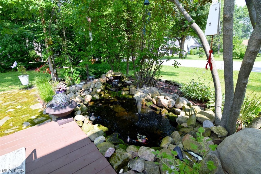594 Terra Lane Amherst OH 44001