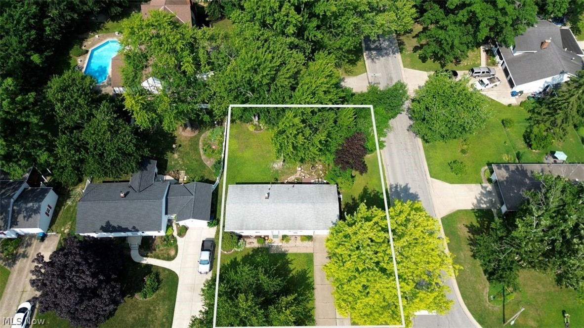 594 Terra Lane Amherst OH 44001