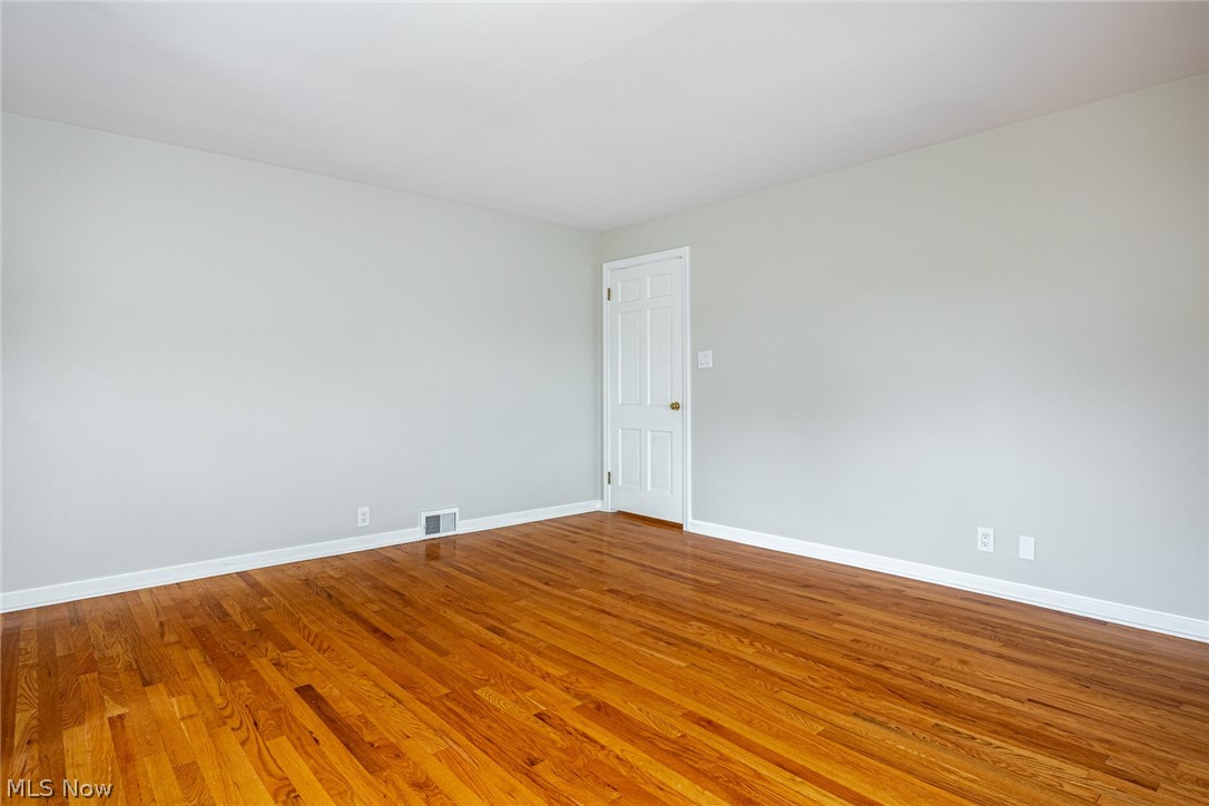 1691 Knob Hill Drive Coshocton OH 43812