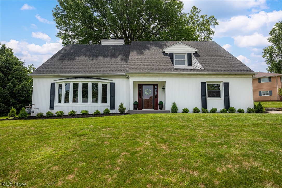 1691 Knob Hill Drive Coshocton OH 43812