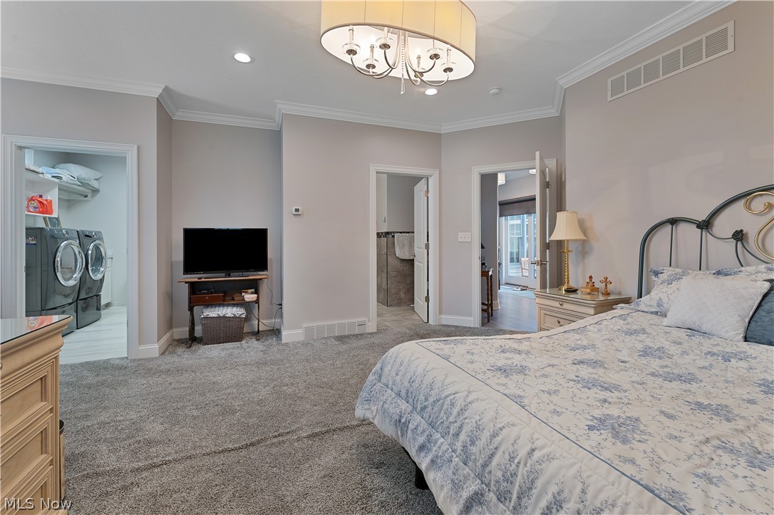 101 Pin Oak Place Campbell OH 44405