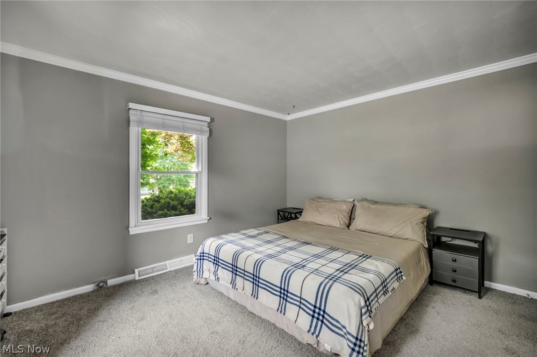 150 Greenbriar Drive Aurora OH 44202