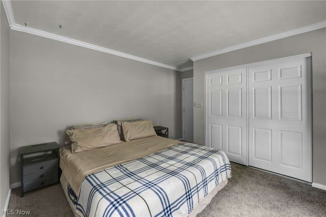 150 Greenbriar Drive Aurora OH 44202