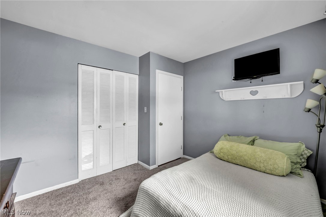 150 Greenbriar Drive Aurora OH 44202