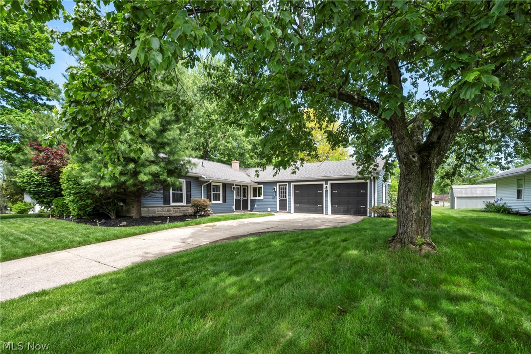 150 Greenbriar Drive Aurora OH 44202