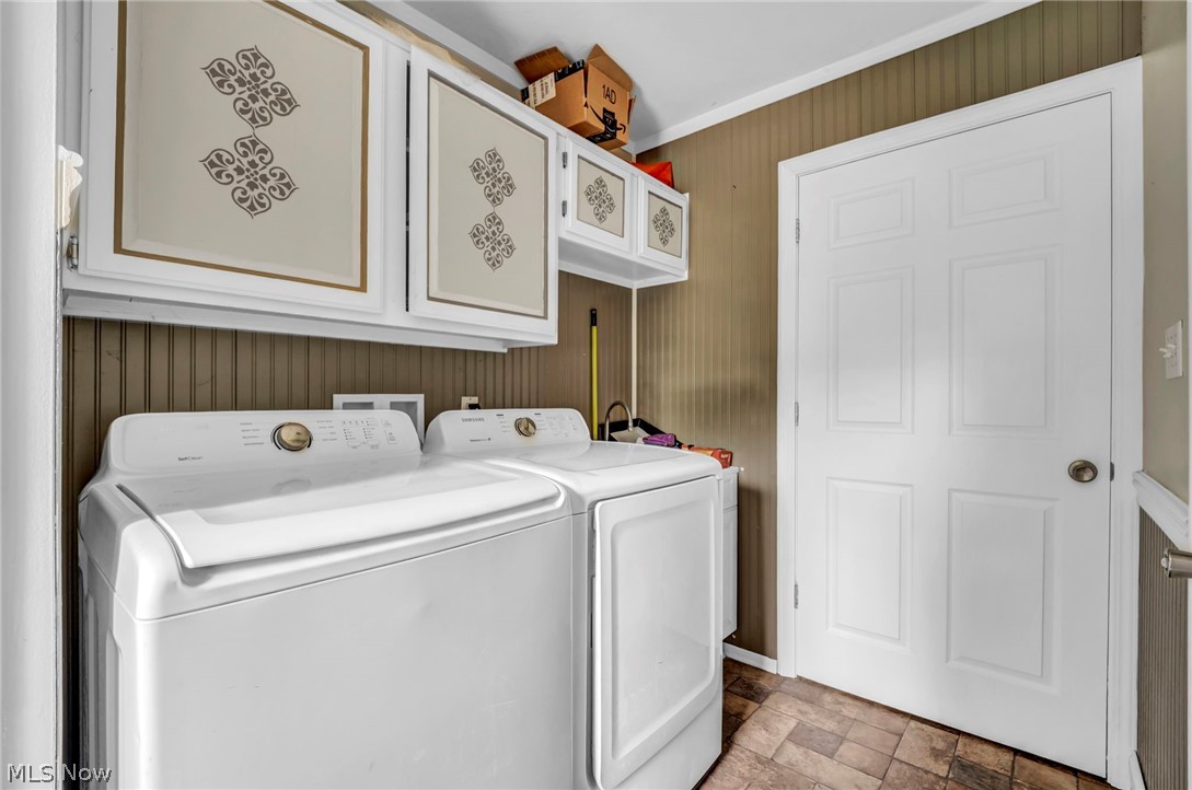 150 Greenbriar Drive Aurora OH 44202