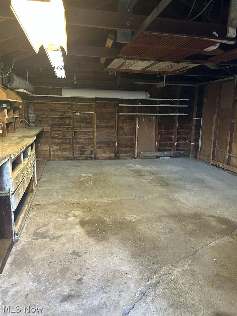 682 Barbara Avenue Akron OH 44306