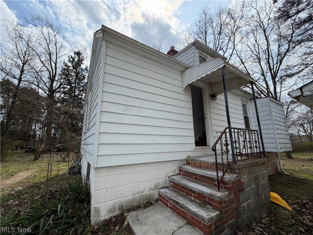 7222 Wright Avenue Oakwood OH 44146