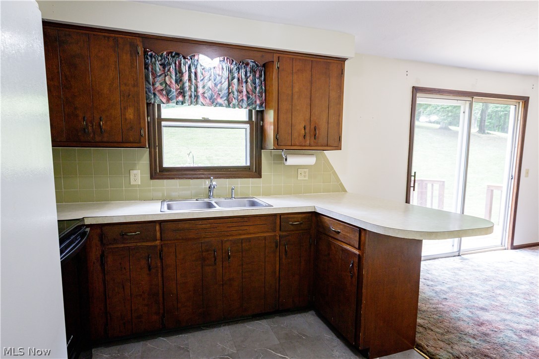 5050 Westbrook Street SE Magnolia OH 44643