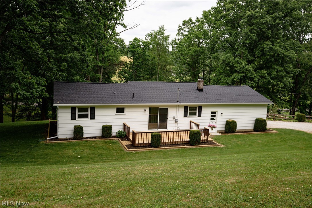 5050 Westbrook Street SE Magnolia OH 44643