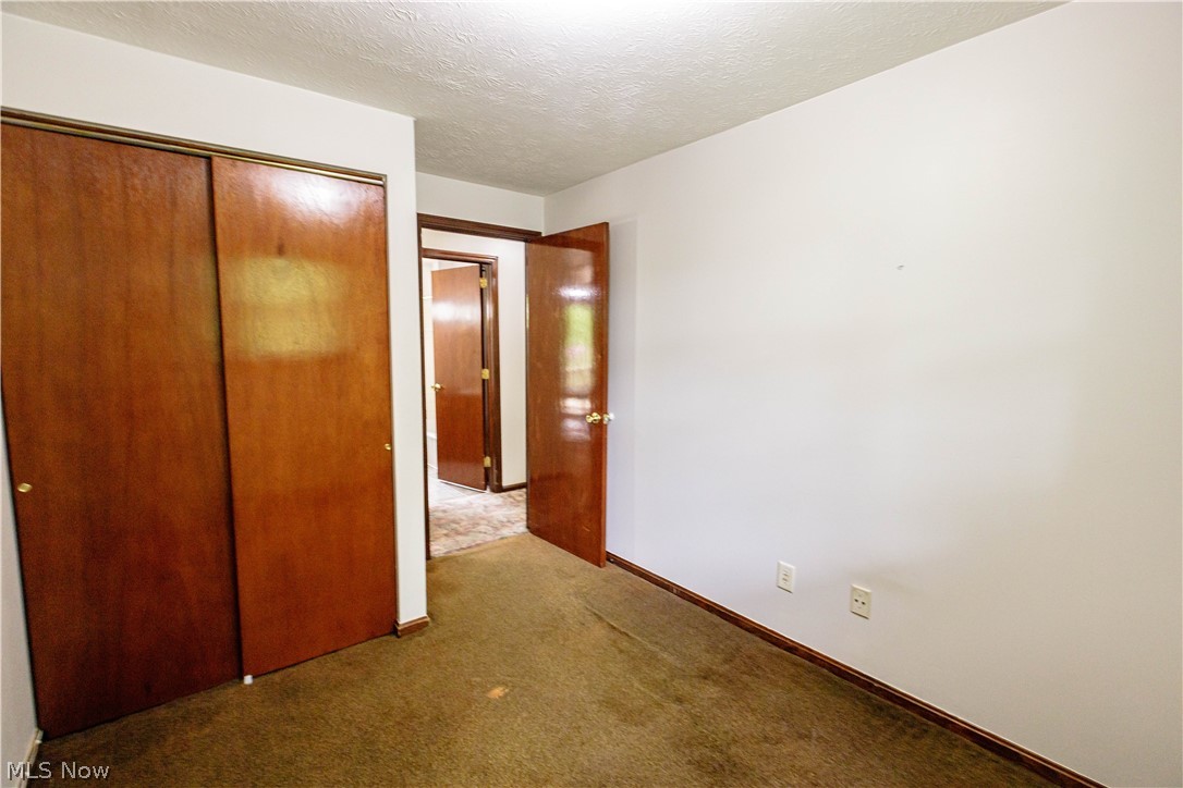 5050 Westbrook Street SE Magnolia OH 44643