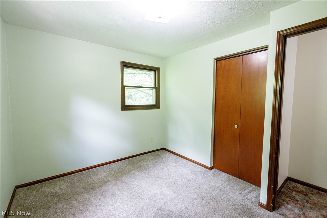 5050 Westbrook Street SE Magnolia OH 44643