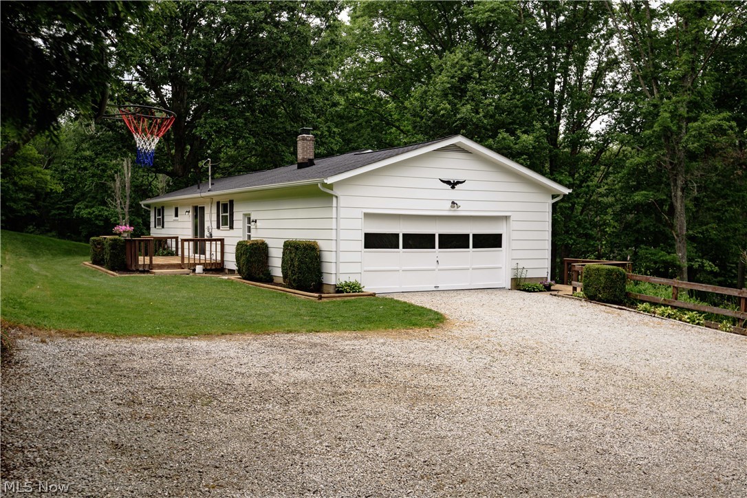 5050 Westbrook Street SE Magnolia OH 44643