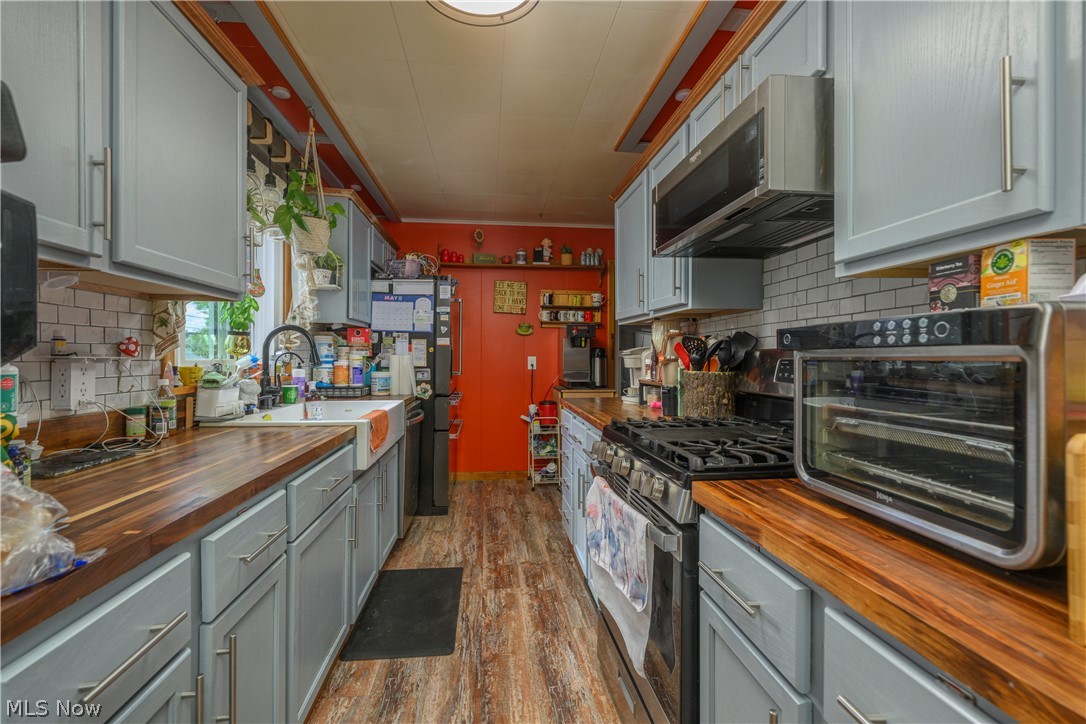 1920 Dover Avenue Dover OH 44622