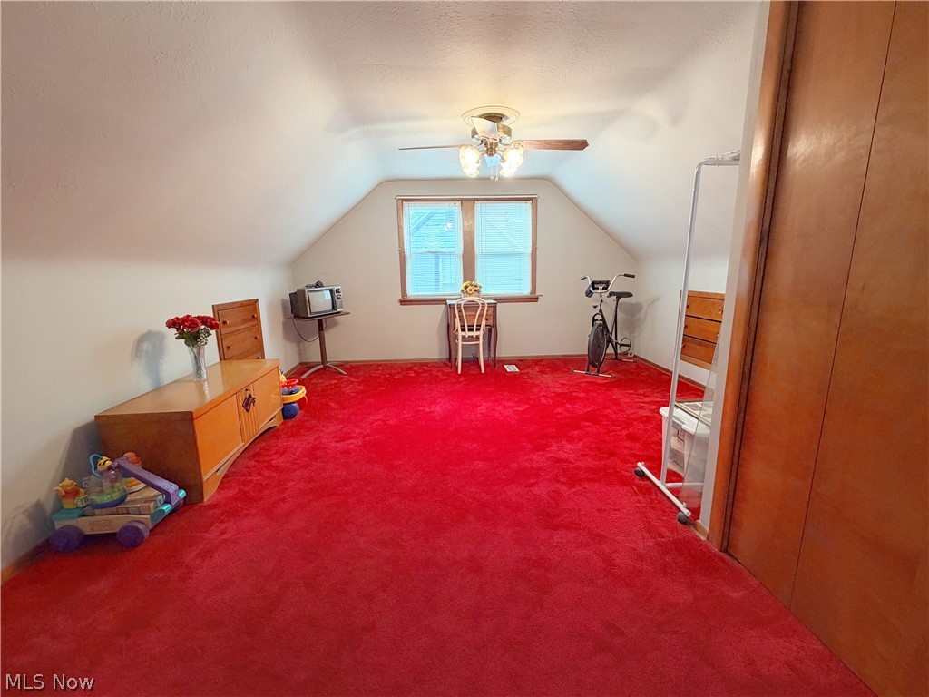 18981 Raymond Street Maple Heights OH 44137