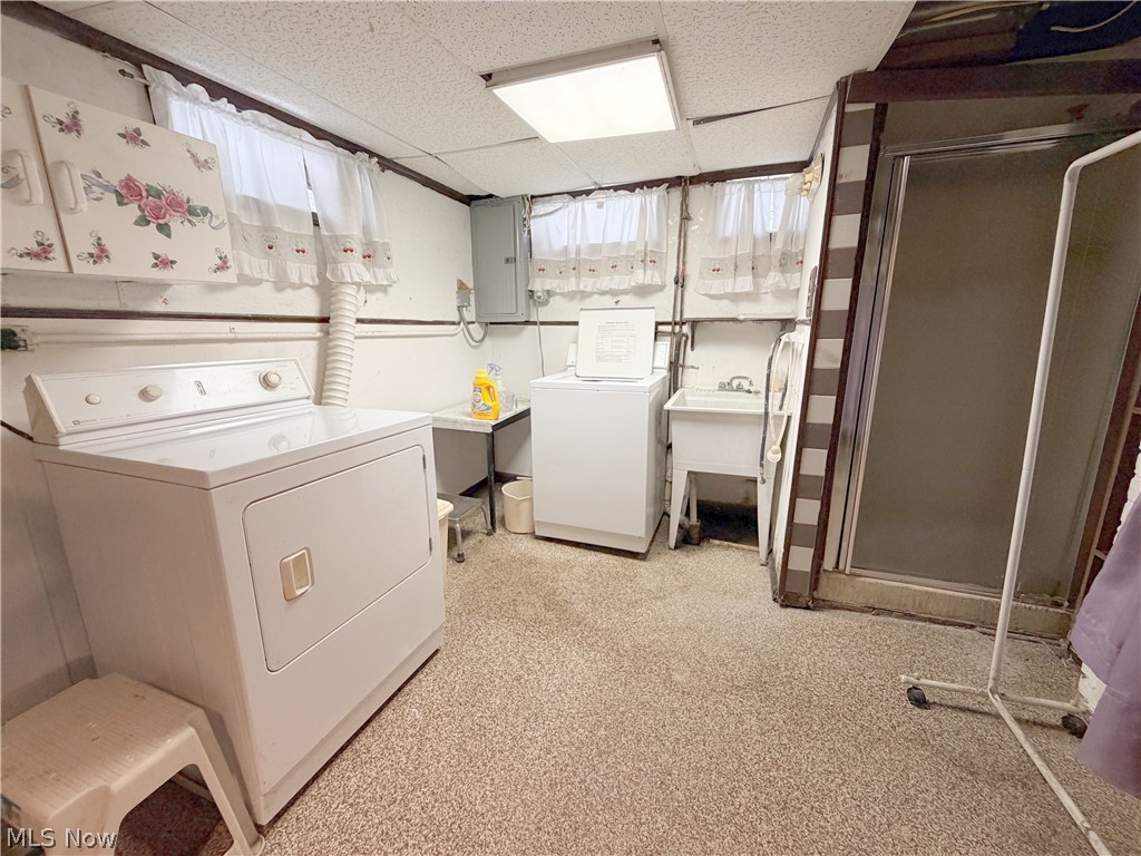 18981 Raymond Street Maple Heights OH 44137