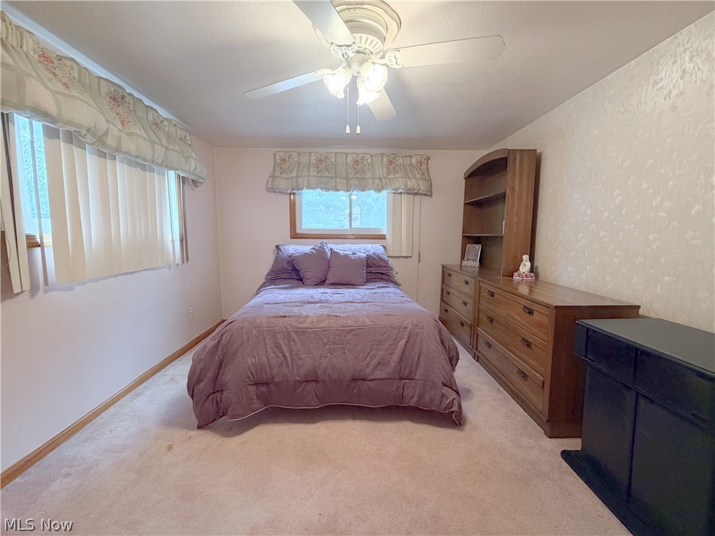 18981 Raymond Street Maple Heights OH 44137