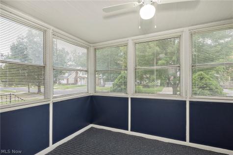 1049 Pembrook Road Cleveland Heights OH 44121