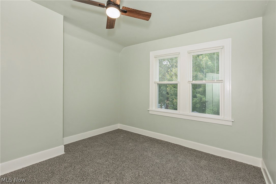 1049 Pembrook Road Cleveland Heights OH 44121
