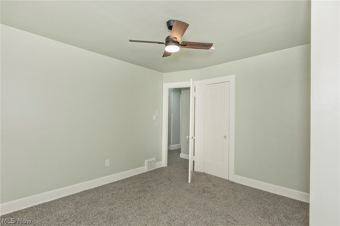 1049 Pembrook Road Cleveland Heights OH 44121