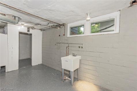 1049 Pembrook Road Cleveland Heights OH 44121