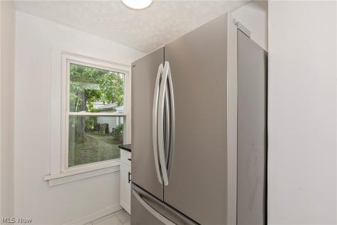 1049 Pembrook Road Cleveland Heights OH 44121