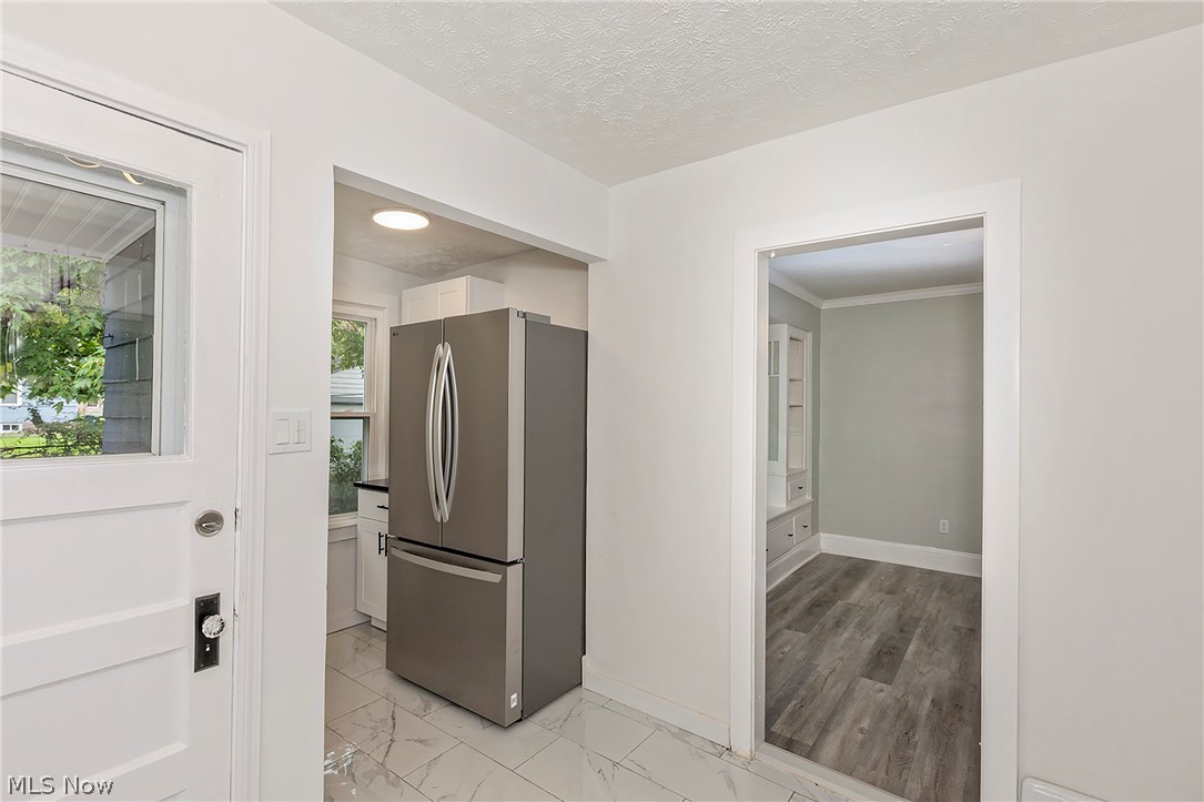 1049 Pembrook Road Cleveland Heights OH 44121