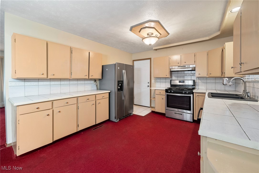 232 Proudley Avenue SW Massillon OH 44646