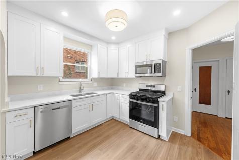 4170 Rustic Road Cleveland OH 44135