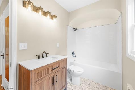4170 Rustic Road Cleveland OH 44135