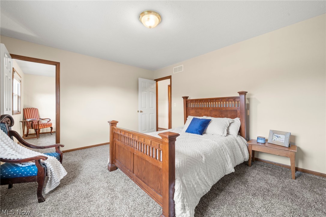 6949 N Renwood Road Independence OH 44131
